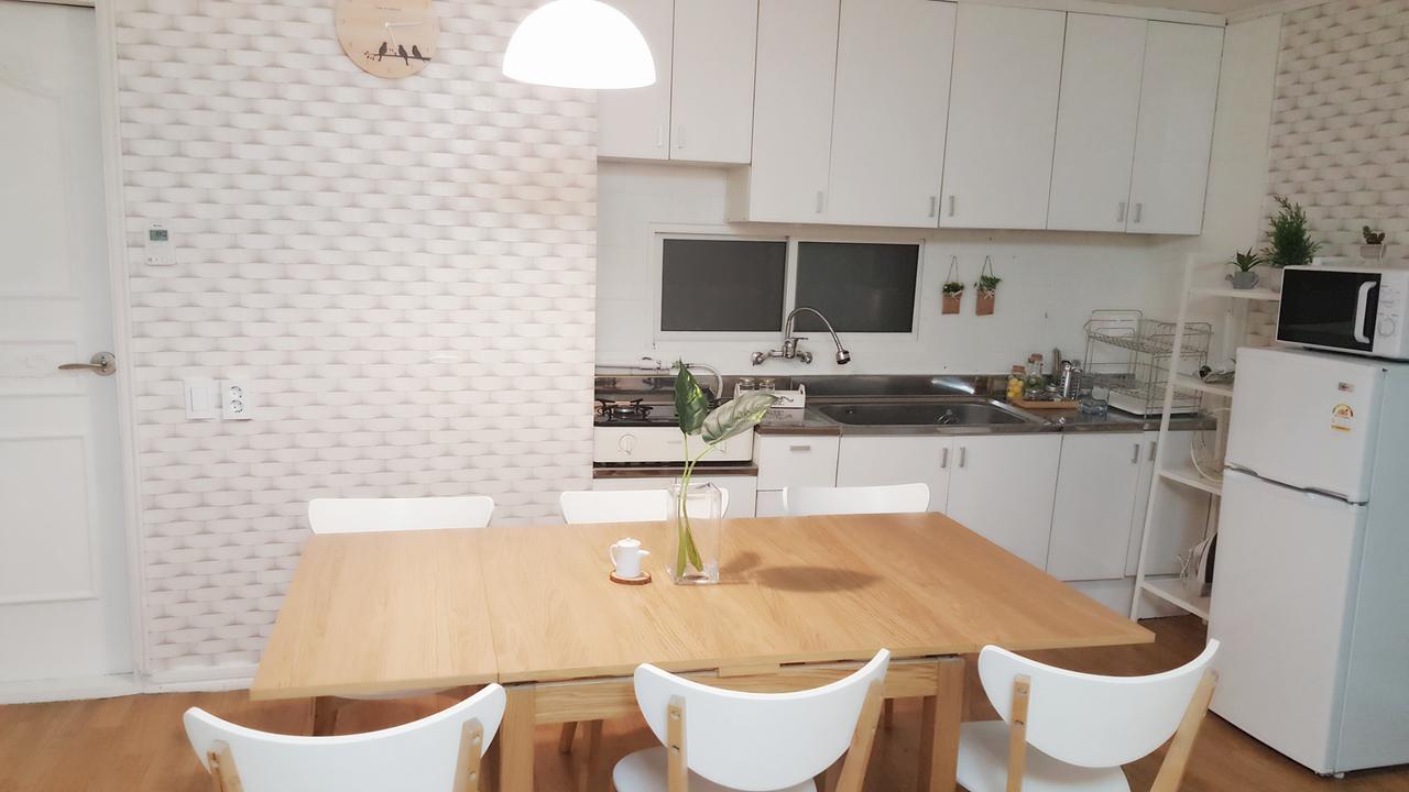Hongdae Zoe Three Room House ソウル特別市 エクステリア 写真